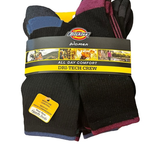 NWT W Dickies Athletic Crew Socks - Picture 1 of 4